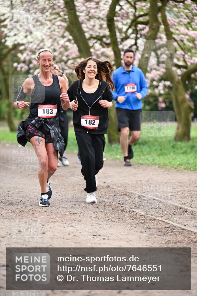 13.04.2025 - Hammer Lauf Dr. Thomas Lammeyer http://msf.ph/oto/7646551 13.04.2025 10:16:25 Laufen 15, 183, 182, 1756 meine-sportfotos.de