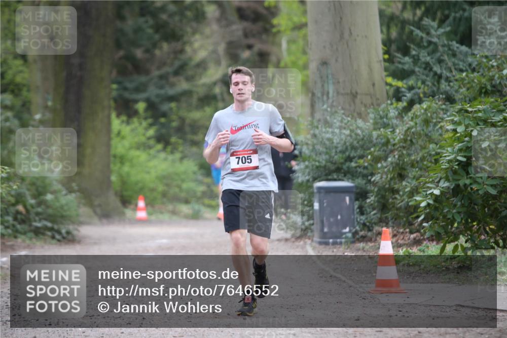 13.04.2025 - Hammer Lauf Jannik Wohlers http://msf.ph/oto/7646552 13.04.2025 11:34:01 Laufen 705 meine-sportfotos.de