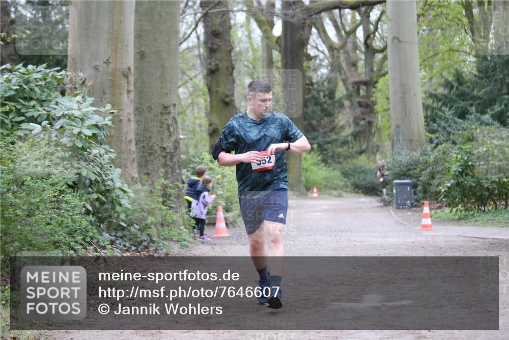 13.04.2025 - Hammer Lauf Jannik Wohlers http://msf.ph/oto/7646607 13.04.2025 11:33:43 Laufen 552 meine-sportfotos.de