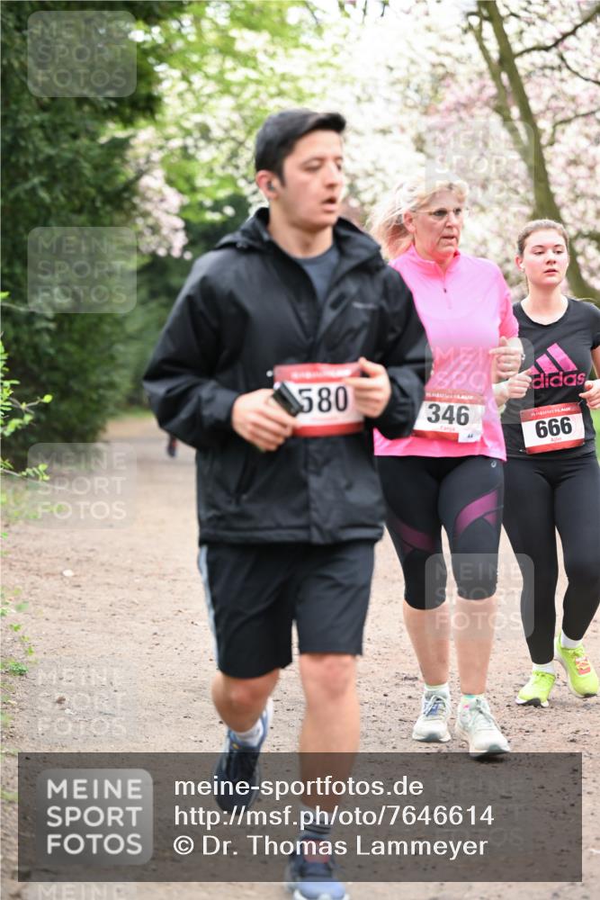 13.04.2025 - Hammer Lauf Dr. Thomas Lammeyer http://msf.ph/oto/7646614 13.04.2025 10:16:32 Laufen 580, 15, 346, 44, 15, 666 meine-sportfotos.de