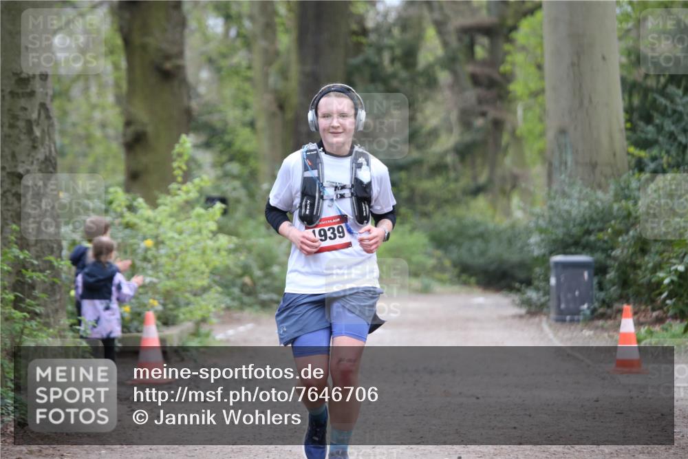 13.04.2025 - Hammer Lauf Jannik Wohlers http://msf.ph/oto/7646706 13.04.2025 11:33:17 Laufen 1939 meine-sportfotos.de