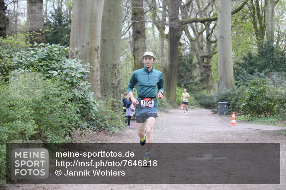 13.04.2025 - Hammer Lauf Jannik Wohlers http://msf.ph/oto/7646818 13.04.2025 11:32:34 Laufen 1103 meine-sportfotos.de