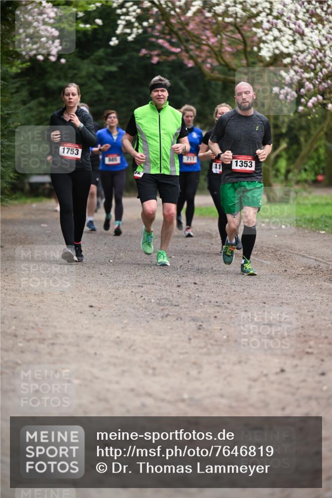 13.04.2025 - Hammer Lauf Dr. Thomas Lammeyer http://msf.ph/oto/7646819 13.04.2025 10:16:50 Laufen 1753, 717, 885, 1353, 11 meine-sportfotos.de