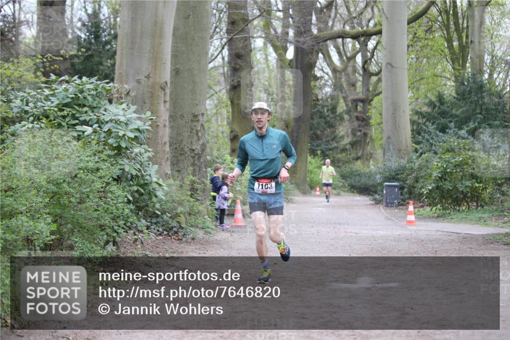 13.04.2025 - Hammer Lauf Jannik Wohlers http://msf.ph/oto/7646820 13.04.2025 11:32:34 Laufen 1103 meine-sportfotos.de