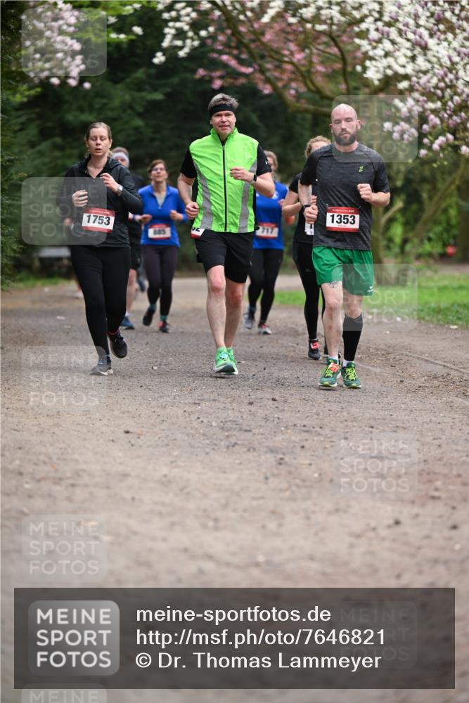 13.04.2025 - Hammer Lauf Dr. Thomas Lammeyer http://msf.ph/oto/7646821 13.04.2025 10:16:50 Laufen 1753, 717, 885, 1353 meine-sportfotos.de