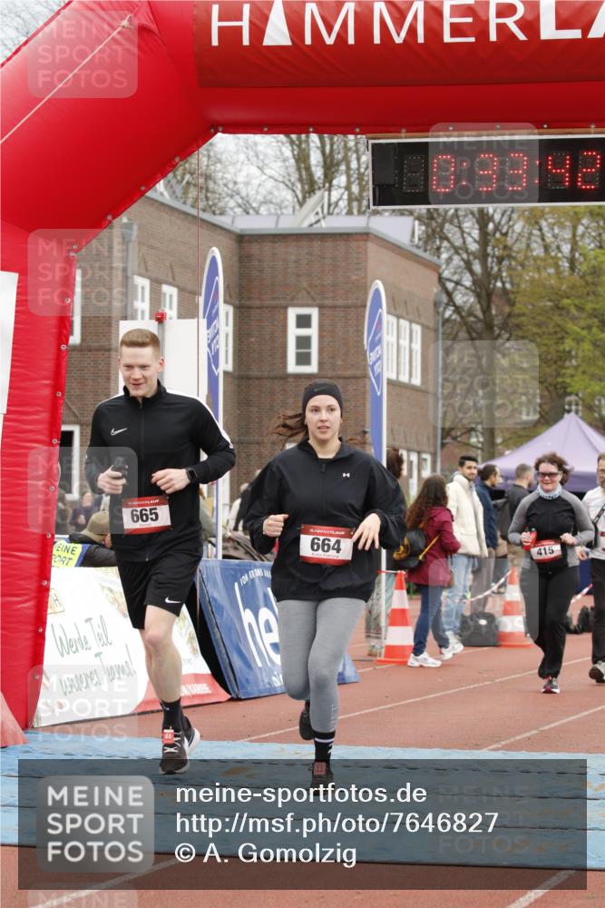 13.04.2025 - Hammer Lauf A. Gomolzig http://msf.ph/oto/7646827 13.04.2025 10:19:41 Ziel 268, 415, 664, 665 meine-sportfotos.de