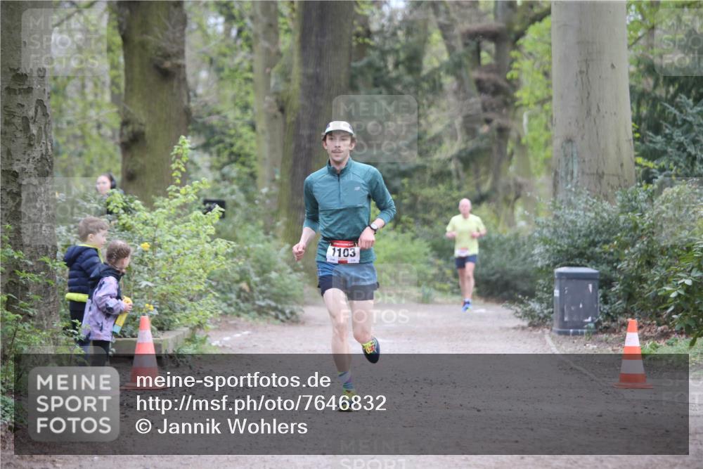 13.04.2025 - Hammer Lauf Jannik Wohlers http://msf.ph/oto/7646832 13.04.2025 11:32:31 Laufen 1103 meine-sportfotos.de