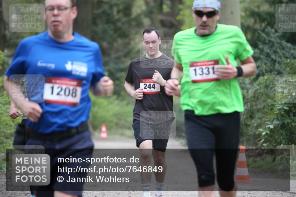 13.04.2025 - Hammer Lauf Jannik Wohlers http://msf.ph/oto/7646849 13.04.2025 11:32:20 Laufen 1208, 15, 244, 1331 meine-sportfotos.de
