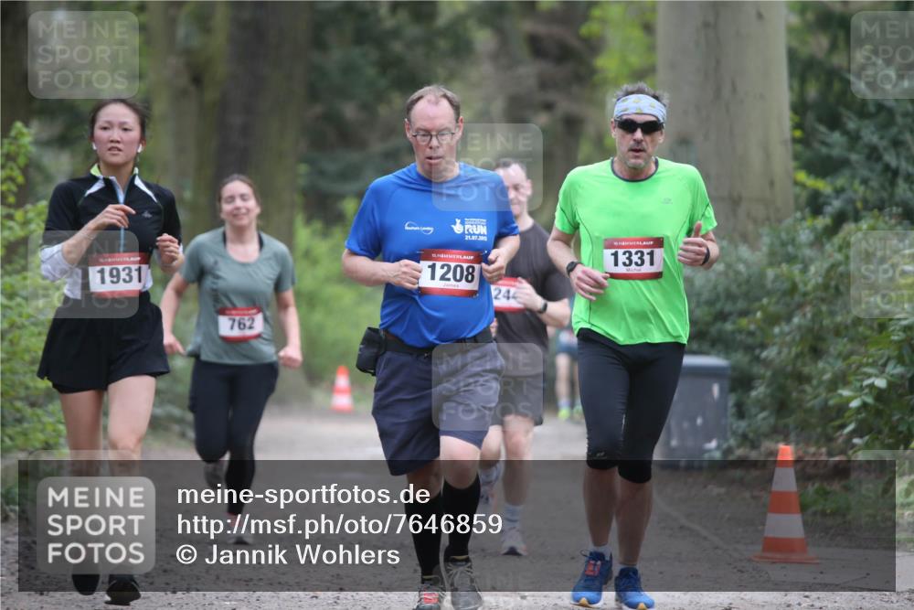 13.04.2025 - Hammer Lauf Jannik Wohlers http://msf.ph/oto/7646859 13.04.2025 11:32:17 Laufen 1931, 762, 21, 07, 2013, 15, 1208, 244, 15, 1331 meine-sportfotos.de