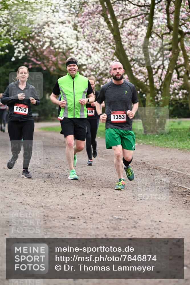 13.04.2025 - Hammer Lauf Dr. Thomas Lammeyer http://msf.ph/oto/7646874 13.04.2025 10:16:52 Laufen 1753, 49, 15, 1353 meine-sportfotos.de