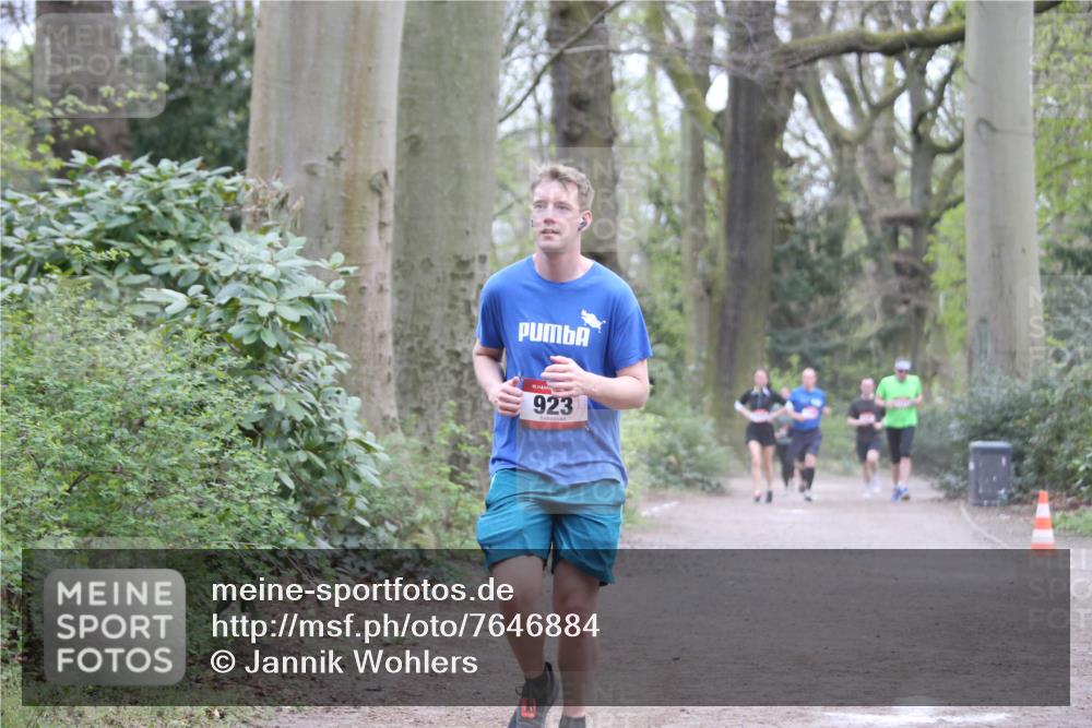 13.04.2025 - Hammer Lauf Jannik Wohlers http://msf.ph/oto/7646884 13.04.2025 11:32:11 Laufen 923 meine-sportfotos.de
