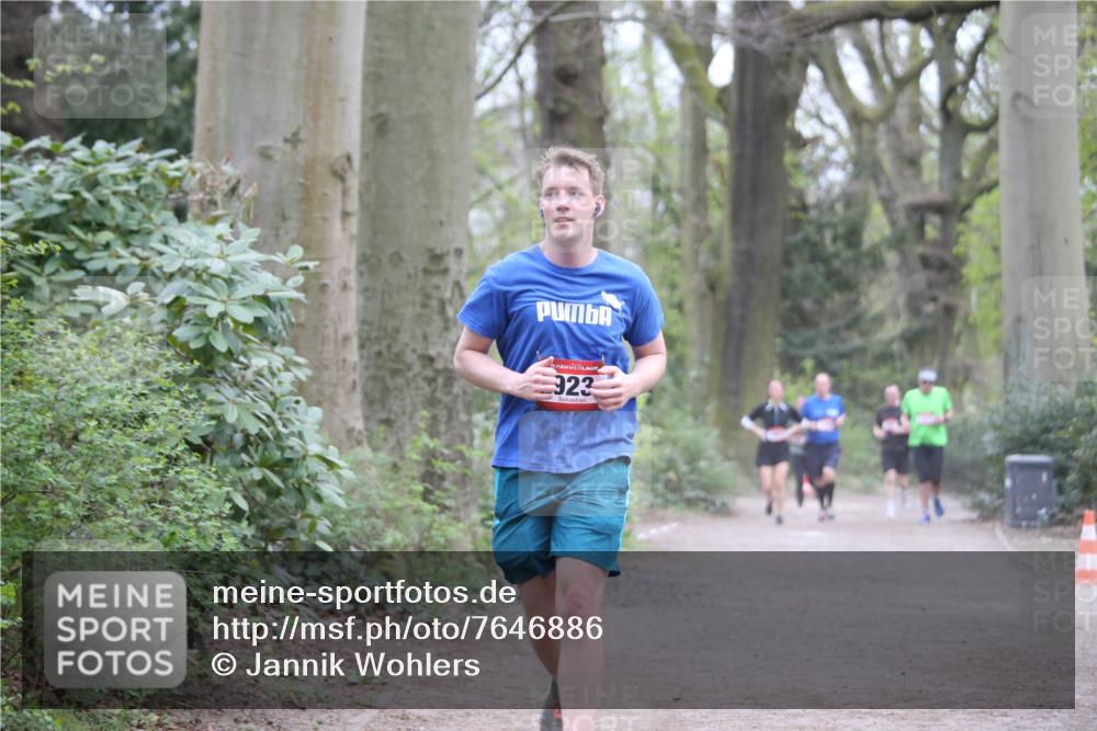 13.04.2025 - Hammer Lauf Jannik Wohlers http://msf.ph/oto/7646886 13.04.2025 11:32:10 Laufen 923 meine-sportfotos.de
