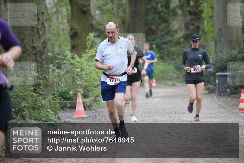 13.04.2025 - Hammer Lauf Jannik Wohlers http://msf.ph/oto/7646945 13.04.2025 11:32:02 Laufen 1776, 456 meine-sportfotos.de
