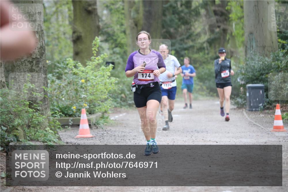 13.04.2025 - Hammer Lauf Jannik Wohlers http://msf.ph/oto/7646971 13.04.2025 11:31:59 Laufen 174, 1776, 456 meine-sportfotos.de