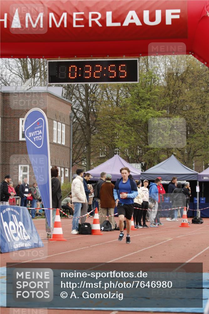 13.04.2025 - Hammer Lauf A. Gomolzig http://msf.ph/oto/7646980 13.04.2025 10:18:54 Ziel 259 meine-sportfotos.de