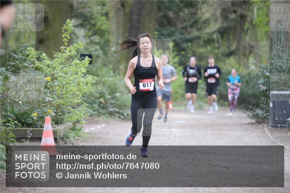 13.04.2025 - Hammer Lauf Jannik Wohlers http://msf.ph/oto/7647080 13.04.2025 11:31:38 Laufen 617 meine-sportfotos.de