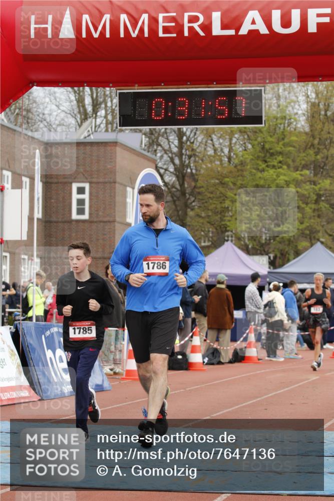 13.04.2025 - Hammer Lauf A. Gomolzig http://msf.ph/oto/7647136 13.04.2025 10:17:56 Ziel 446, 455, 1786, 1788 meine-sportfotos.de