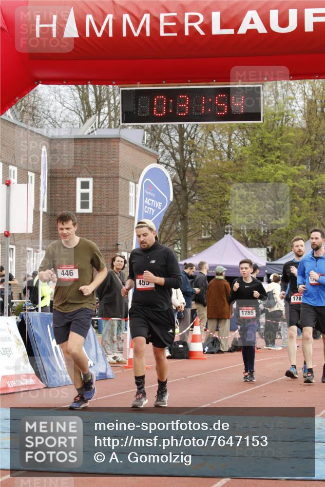 13.04.2025 - Hammer Lauf A. Gomolzig http://msf.ph/oto/7647153 13.04.2025 10:17:53 Ziel 446, 455, 1786, 1788 meine-sportfotos.de