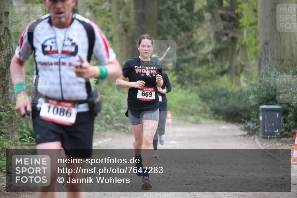 13.04.2025 - Hammer Lauf Jannik Wohlers http://msf.ph/oto/7647283 13.04.2025 11:31:02 Laufen 1086, 20, 24, 15, 669 meine-sportfotos.de