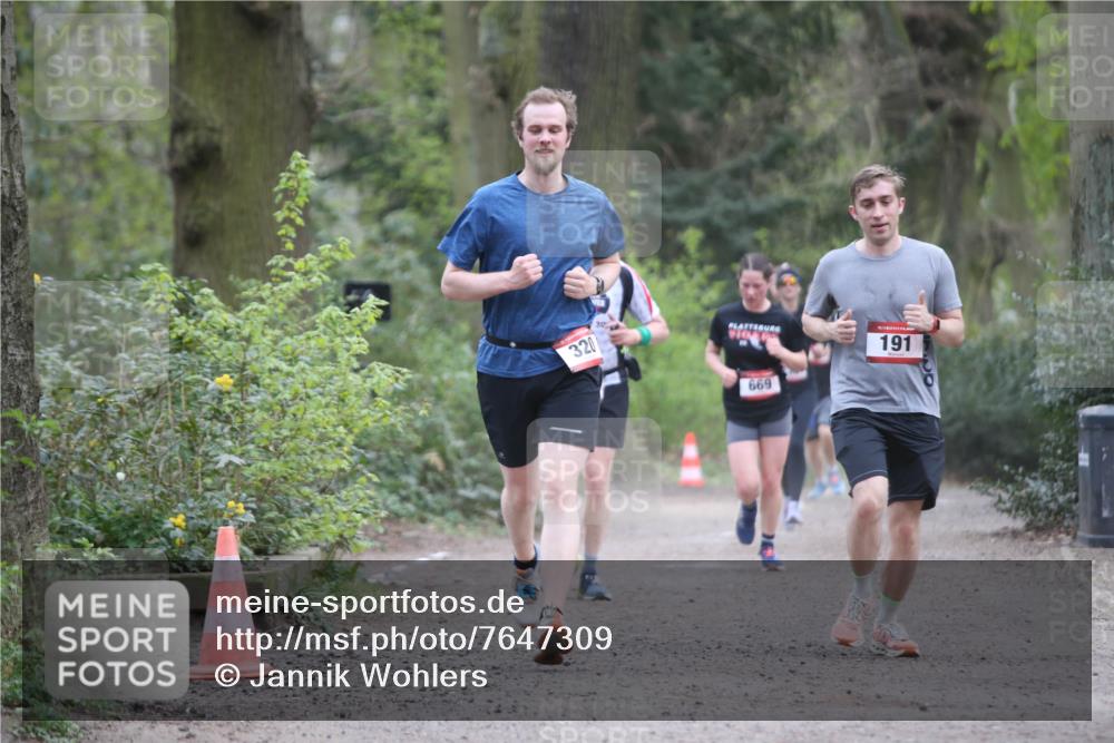 13.04.2025 - Hammer Lauf Jannik Wohlers http://msf.ph/oto/7647309 13.04.2025 11:30:56 Laufen 320, 669, 191 meine-sportfotos.de