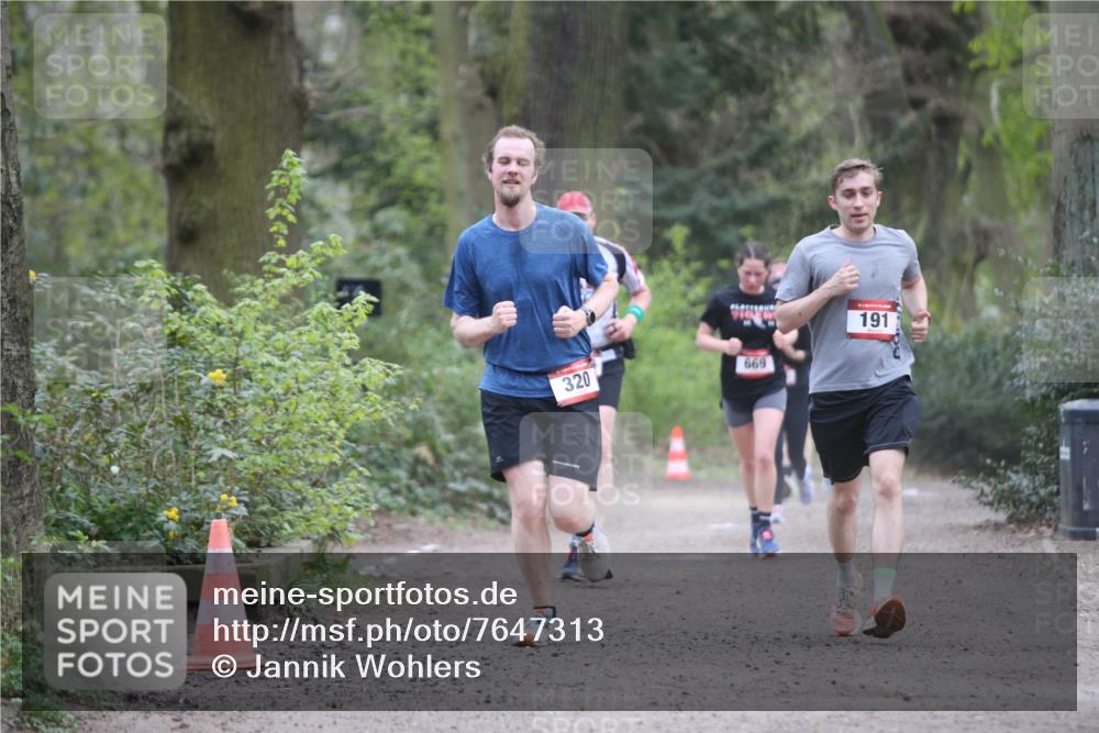 13.04.2025 - Hammer Lauf Jannik Wohlers http://msf.ph/oto/7647313 13.04.2025 11:30:56 Laufen 191, 320, 669 meine-sportfotos.de