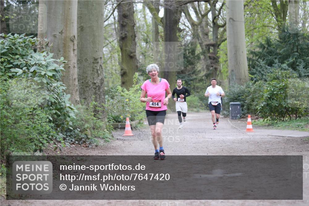 13.04.2025 - Hammer Lauf Jannik Wohlers http://msf.ph/oto/7647420 13.04.2025 11:30:35 Laufen 414, 474 meine-sportfotos.de