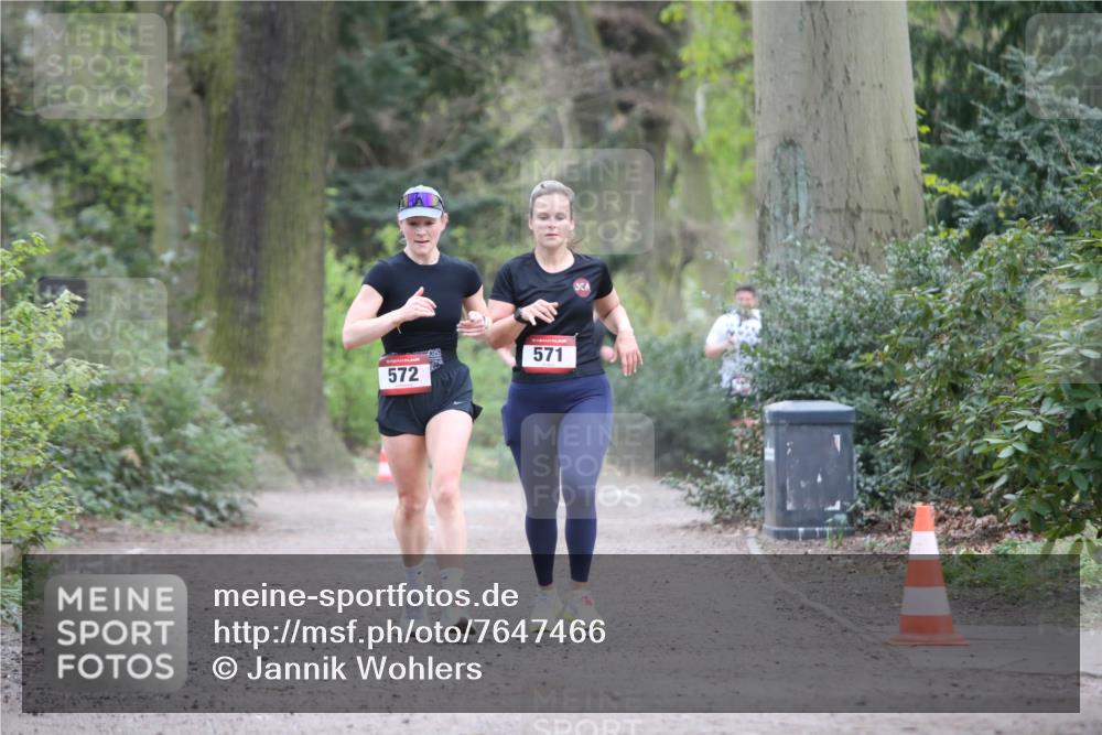 13.04.2025 - Hammer Lauf Jannik Wohlers http://msf.ph/oto/7647466 13.04.2025 11:30:27 Laufen 572, 571 meine-sportfotos.de