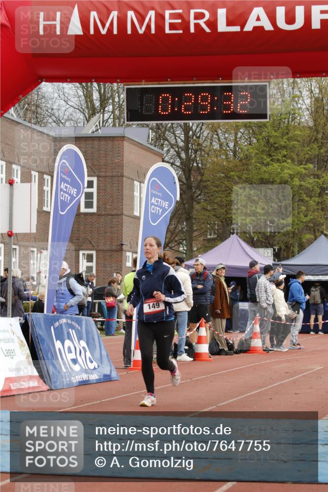 13.04.2025 - Hammer Lauf A. Gomolzig http://msf.ph/oto/7647755 13.04.2025 10:15:32 Ziel 149, 1147 meine-sportfotos.de