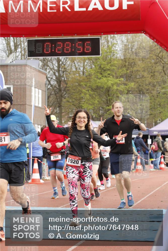 13.04.2025 - Hammer Lauf A. Gomolzig http://msf.ph/oto/7647948 13.04.2025 10:14:56 Ziel 254, 291, 331, 525, 526, 676, 694, 906, 962, 981, 1920, 1982, 1986, 1990 meine-sportfotos.de
