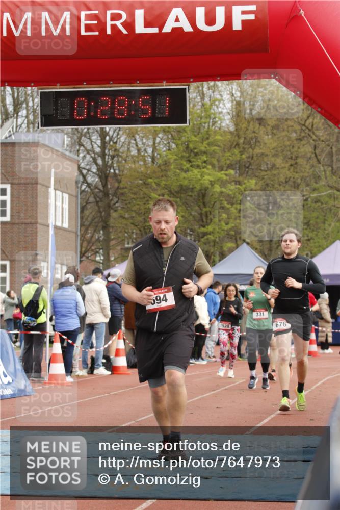 13.04.2025 - Hammer Lauf A. Gomolzig http://msf.ph/oto/7647973 13.04.2025 10:14:50 Ziel 288, 331, 564, 675, 676, 694, 695, 981, 1063, 1805, 1920, 1982 meine-sportfotos.de