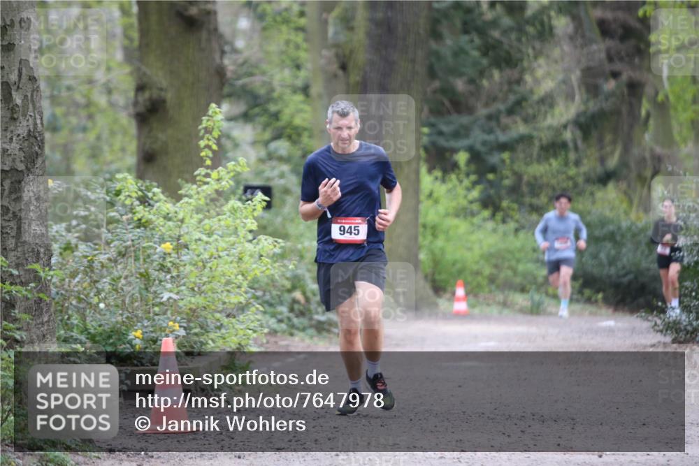 13.04.2025 - Hammer Lauf Jannik Wohlers http://msf.ph/oto/7647978 13.04.2025 11:28:26 Laufen 945 meine-sportfotos.de
