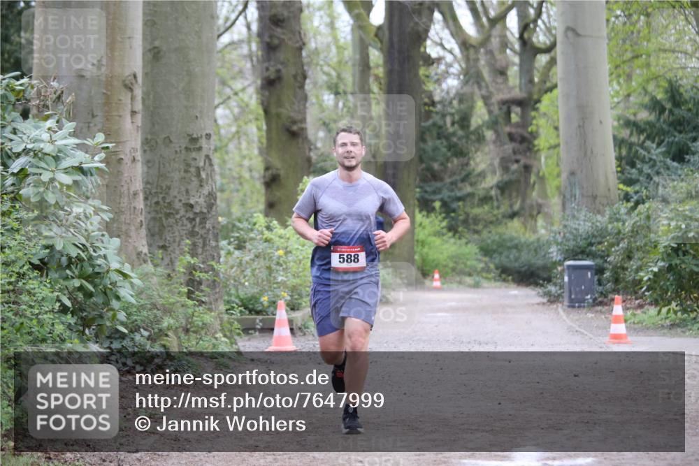 13.04.2025 - Hammer Lauf Jannik Wohlers http://msf.ph/oto/7647999 13.04.2025 11:28:24 Laufen 588 meine-sportfotos.de