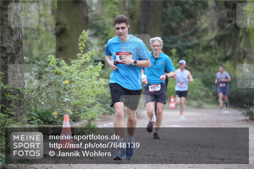 13.04.2025 - Hammer Lauf Jannik Wohlers http://msf.ph/oto/7648139 13.04.2025 11:28:09 Laufen 15, 9, 1000 meine-sportfotos.de