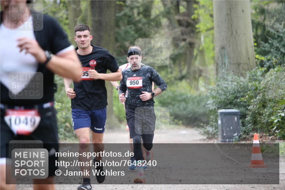 13.04.2025 - Hammer Lauf Jannik Wohlers http://msf.ph/oto/7648240 13.04.2025 11:27:51 Laufen 95, 1049, 950 meine-sportfotos.de