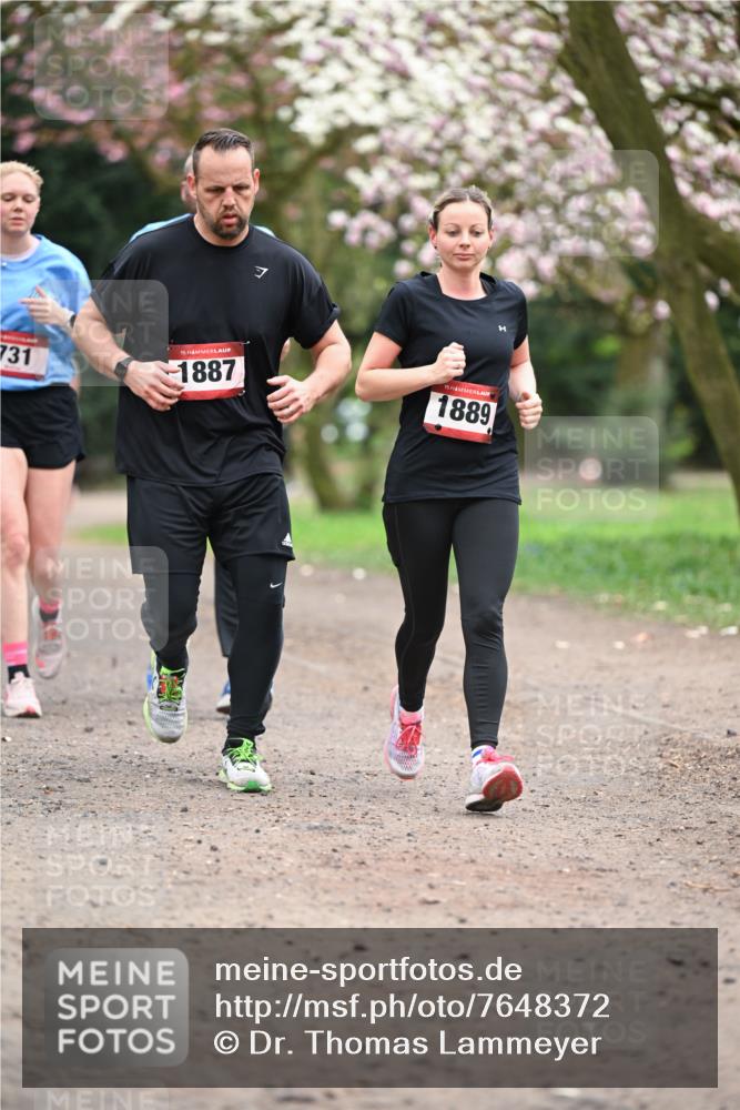 13.04.2025 - Hammer Lauf Dr. Thomas Lammeyer http://msf.ph/oto/7648372 13.04.2025 10:19:20 Laufen 731, 15, 1887, 15, 1889 meine-sportfotos.de