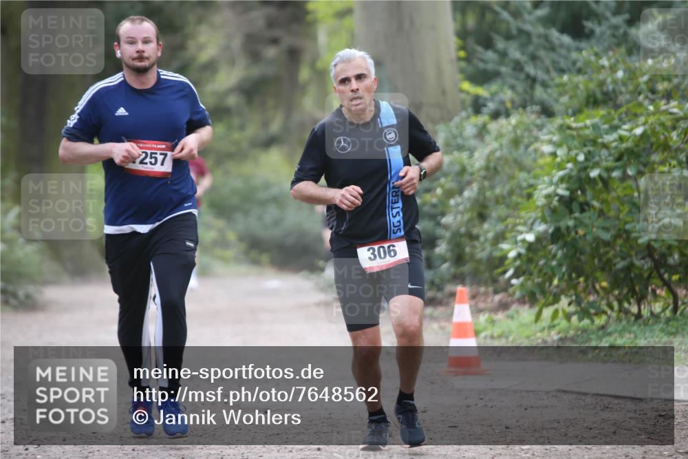 13.04.2025 - Hammer Lauf Jannik Wohlers http://msf.ph/oto/7648562 13.04.2025 11:26:30 Laufen 257, 306 meine-sportfotos.de
