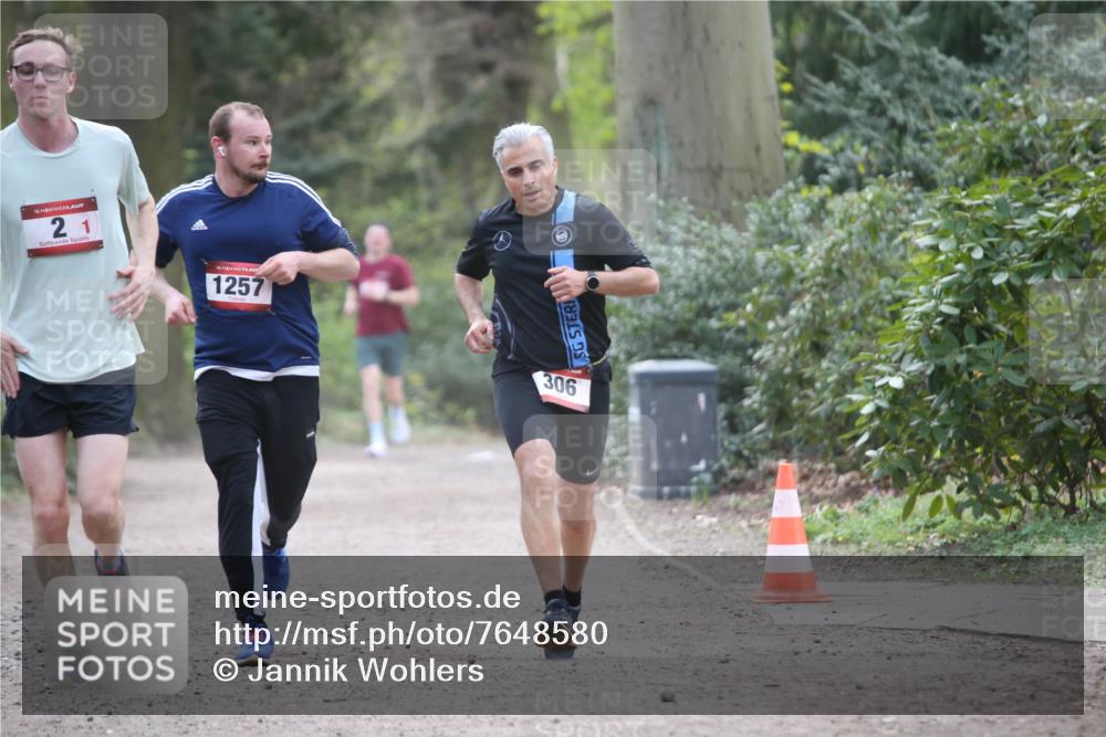 13.04.2025 - Hammer Lauf Jannik Wohlers http://msf.ph/oto/7648580 13.04.2025 11:26:29 Laufen 15, 2, 15, 1257, 306 meine-sportfotos.de