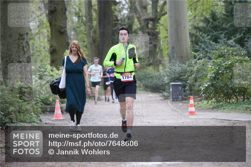 13.04.2025 - Hammer Lauf Jannik Wohlers http://msf.ph/oto/7648606 13.04.2025 11:26:24 Laufen 1784 meine-sportfotos.de