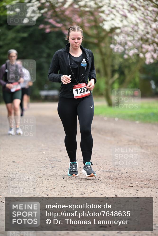 13.04.2025 - Hammer Lauf Dr. Thomas Lammeyer http://msf.ph/oto/7648635 13.04.2025 10:19:49 Laufen 15, 1253 meine-sportfotos.de