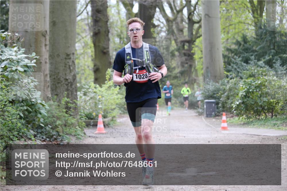 13.04.2025 - Hammer Lauf Jannik Wohlers http://msf.ph/oto/7648661 13.04.2025 11:26:13 Laufen 1028 meine-sportfotos.de
