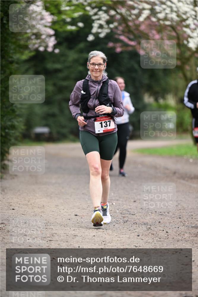 13.04.2025 - Hammer Lauf Dr. Thomas Lammeyer http://msf.ph/oto/7648669 13.04.2025 10:19:52 Laufen 98, 15, 137 meine-sportfotos.de