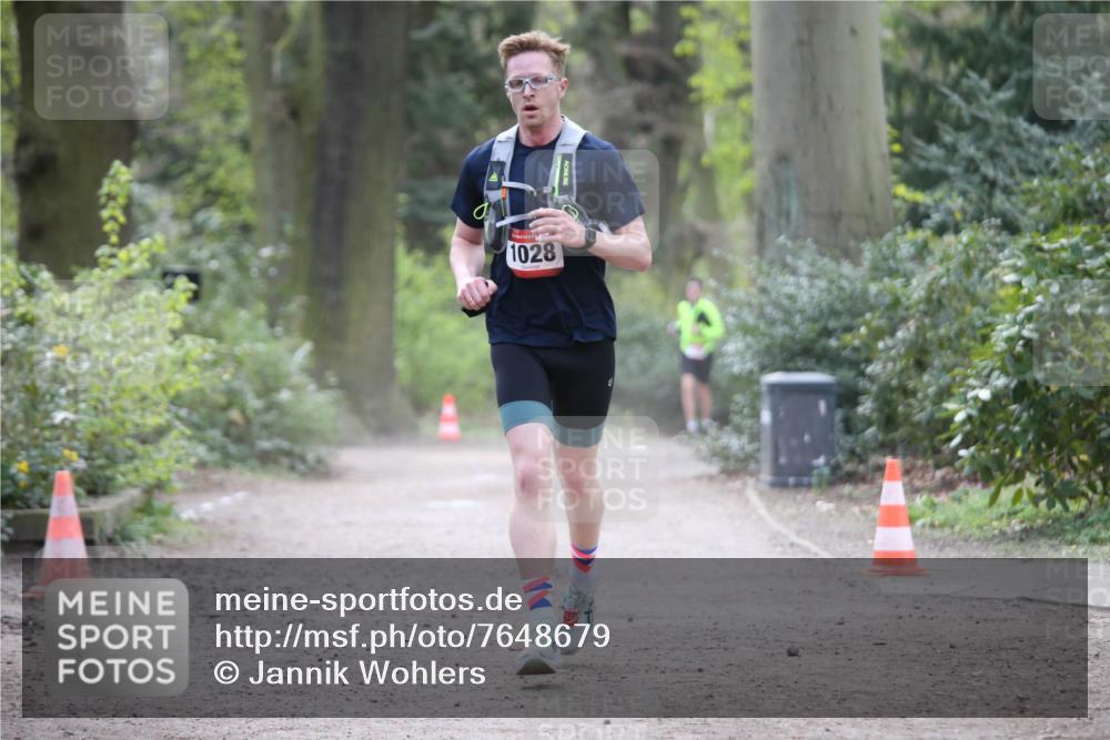 13.04.2025 - Hammer Lauf Jannik Wohlers http://msf.ph/oto/7648679 13.04.2025 11:26:11 Laufen 1028 meine-sportfotos.de