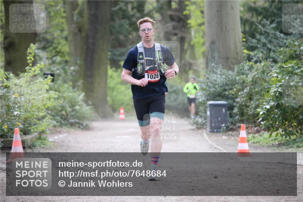 13.04.2025 - Hammer Lauf Jannik Wohlers http://msf.ph/oto/7648684 13.04.2025 11:26:11 Laufen 1028 meine-sportfotos.de
