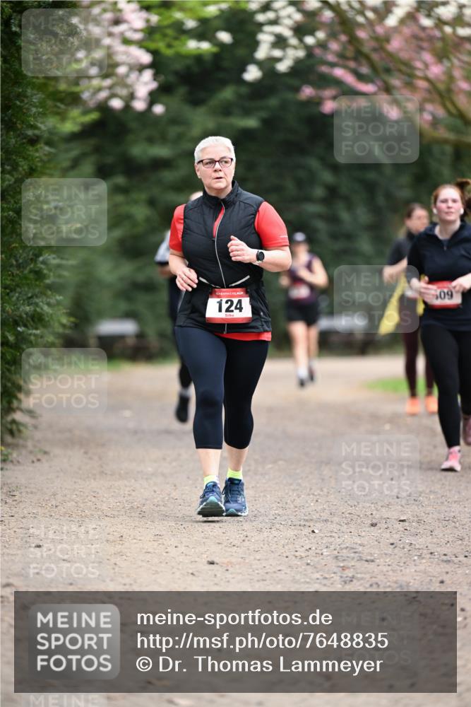 13.04.2025 - Hammer Lauf Dr. Thomas Lammeyer http://msf.ph/oto/7648835 13.04.2025 10:20:15 Laufen 124, 09 meine-sportfotos.de
