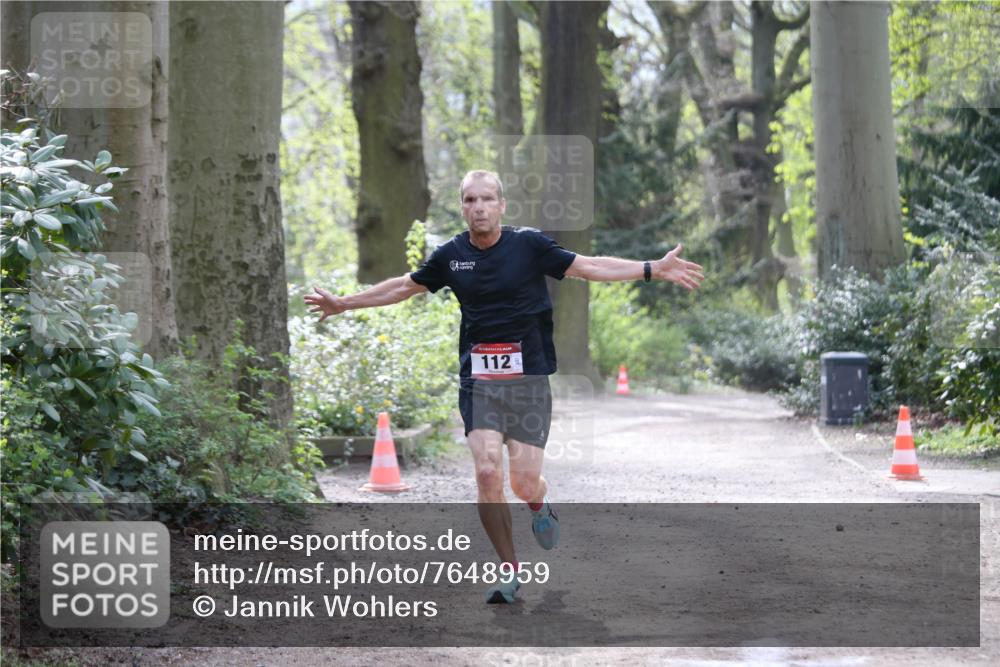 13.04.2025 - Hammer Lauf Jannik Wohlers http://msf.ph/oto/7648959 13.04.2025 11:25:14 Laufen 112 meine-sportfotos.de