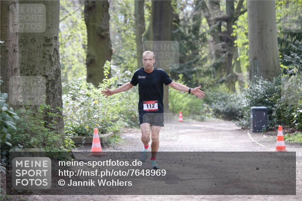 13.04.2025 - Hammer Lauf Jannik Wohlers http://msf.ph/oto/7648969 13.04.2025 11:25:13 Laufen 112 meine-sportfotos.de