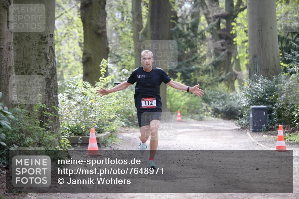 13.04.2025 - Hammer Lauf Jannik Wohlers http://msf.ph/oto/7648971 13.04.2025 11:25:12 Laufen 112 meine-sportfotos.de