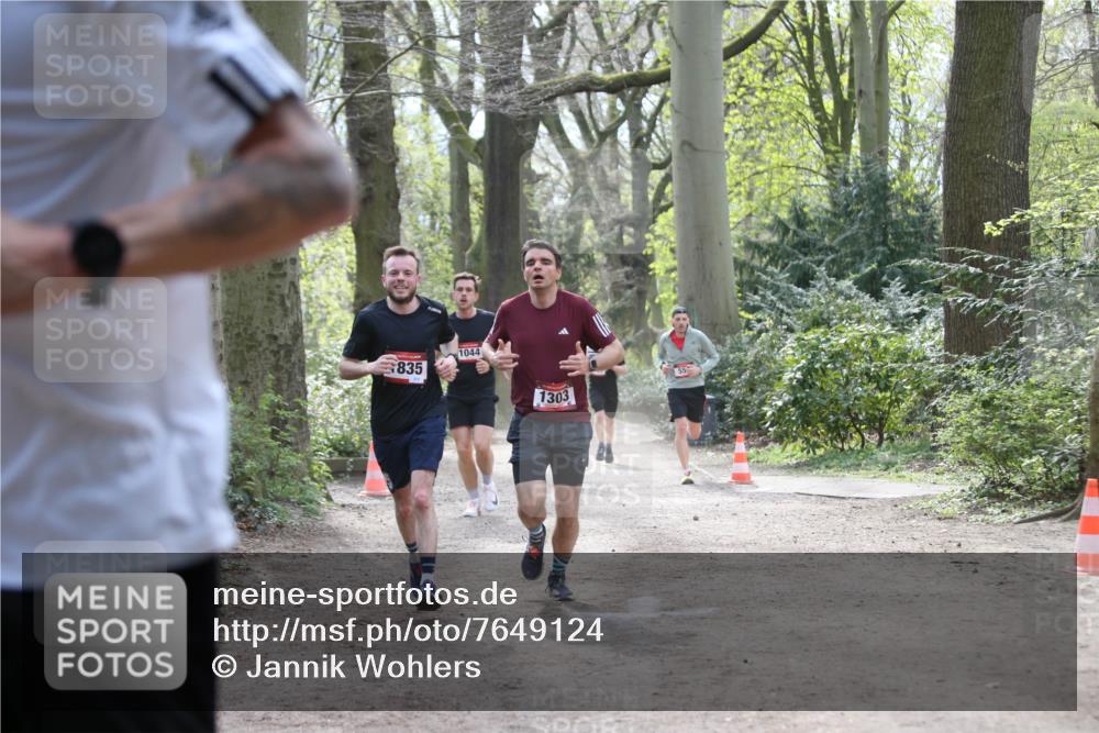 13.04.2025 - Hammer Lauf Jannik Wohlers http://msf.ph/oto/7649124 13.04.2025 11:24:22 Laufen 835, 1044, 1303 meine-sportfotos.de