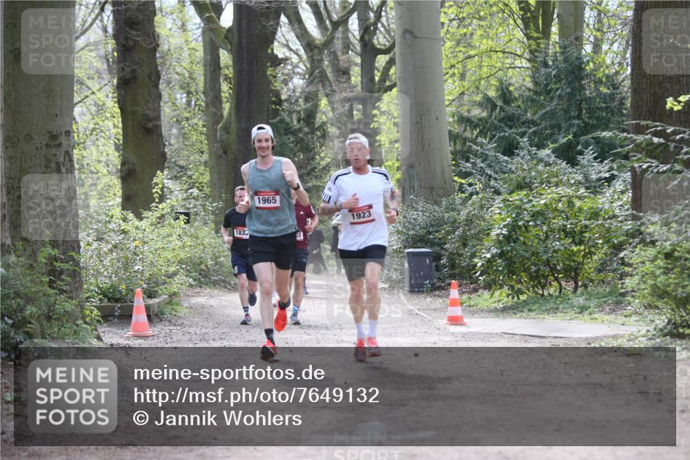 13.04.2025 - Hammer Lauf Jannik Wohlers http://msf.ph/oto/7649132 13.04.2025 11:24:18 Laufen 183, 1965, 03, 1923 meine-sportfotos.de