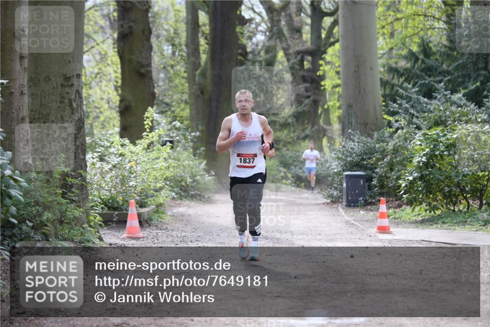 13.04.2025 - Hammer Lauf Jannik Wohlers http://msf.ph/oto/7649181 13.04.2025 11:24:01 Laufen 1837 meine-sportfotos.de